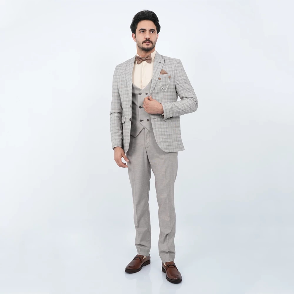 Costume fantaisie 3 pièces pour homme, porté de face