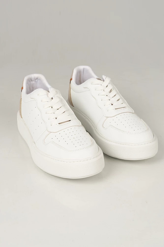 BASKET AVEC MOTIF CONTRASTE — blanc